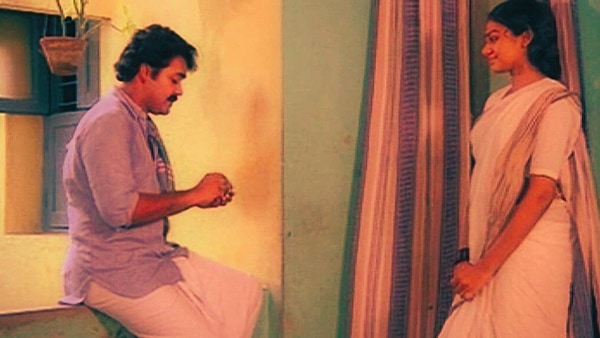 Still from Nadodikattu.