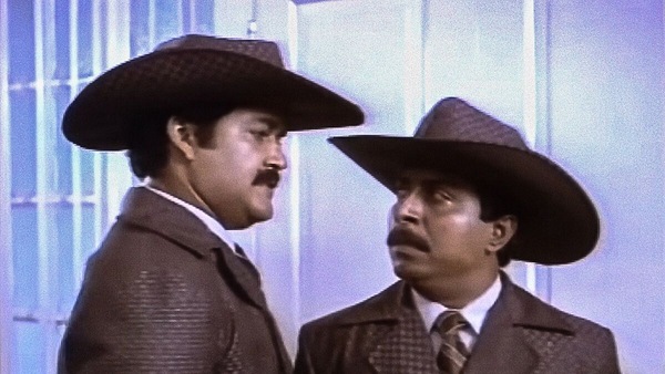 Still from Pattanapravesham.