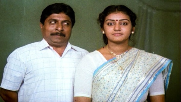 Still from Vadakkunokkiyanthram.