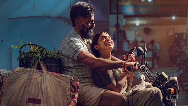 Reading Between The Lines Of Veera Dheera Sooran With SU Arun Kumar