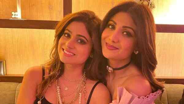 Bigg Boss OTT: Shilpa Shetty twinning with sister Shamita Shetty will make you go aww