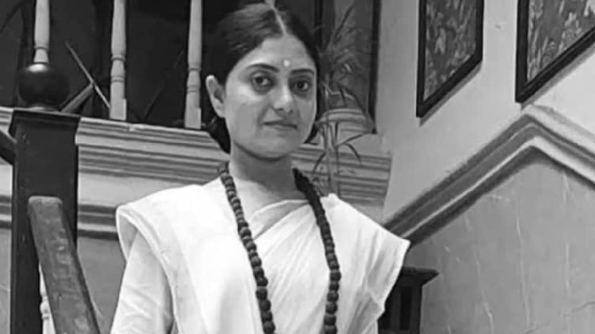 Gouri Elo-actress Suchandra Dasgupta mowed down in a road accident