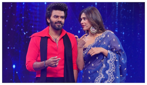 Sudheer and Hebah Patel in Sarkaar 6