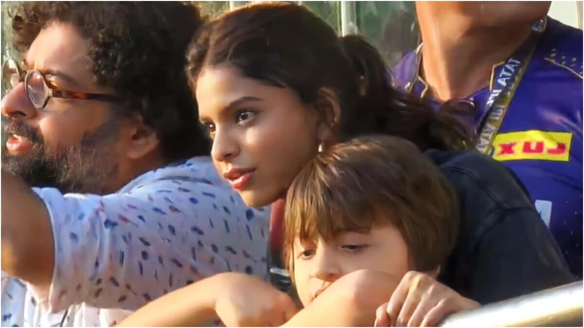 Viral Suhana Khan Lovingly Talks To Abram During Mi Vs Kkr Ipl 2023