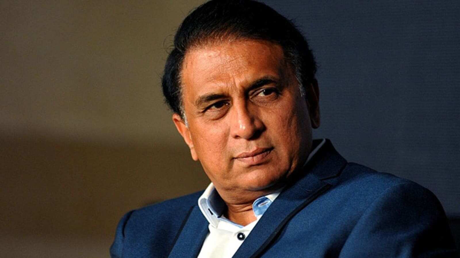 Sunil Gavaskar in Savli Premachi 