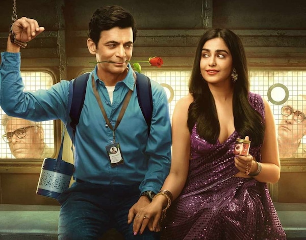 Sunil Grover and Adah Sharma in Sunflower