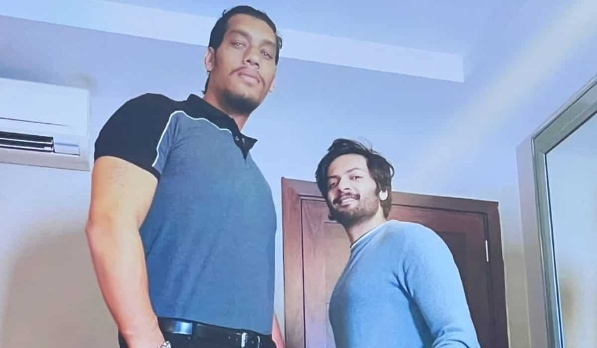 Stree 2's Sarkata aka Sunil Kumar poses with Mirzapur's Guddu Bhaiya aka Ali Fazal | See pic