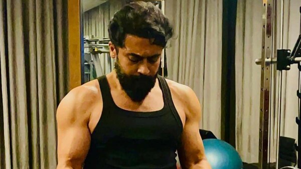 Viral pic: Suriya's transformation for Kanguva sets internet on fire, star flaunts chiselled arms in new workout photo