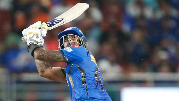 IPL 2024 - Suryakumar Yadav's fine knock helps MI post 192 runs, fans laud SKY's innings