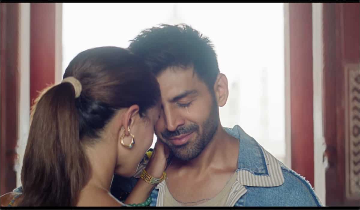 Tu Meri Main Tera Main Tera Tu Meri song Saat Samundar Paar: Kartik Aaryan and A