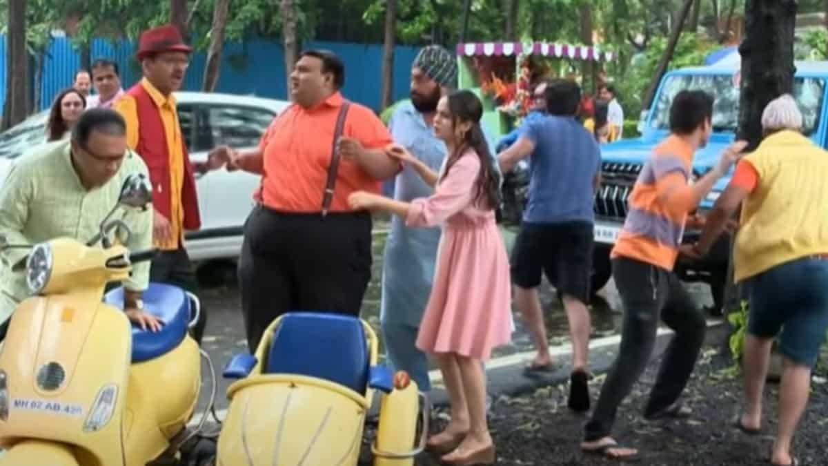 https://www.mobilemasala.com/film-gossip/Taarak-Mehta-Ka-Original-Chashmah-Episode-4146-Goli-Goes-Missing-Sakharam-in-Accident-i283851