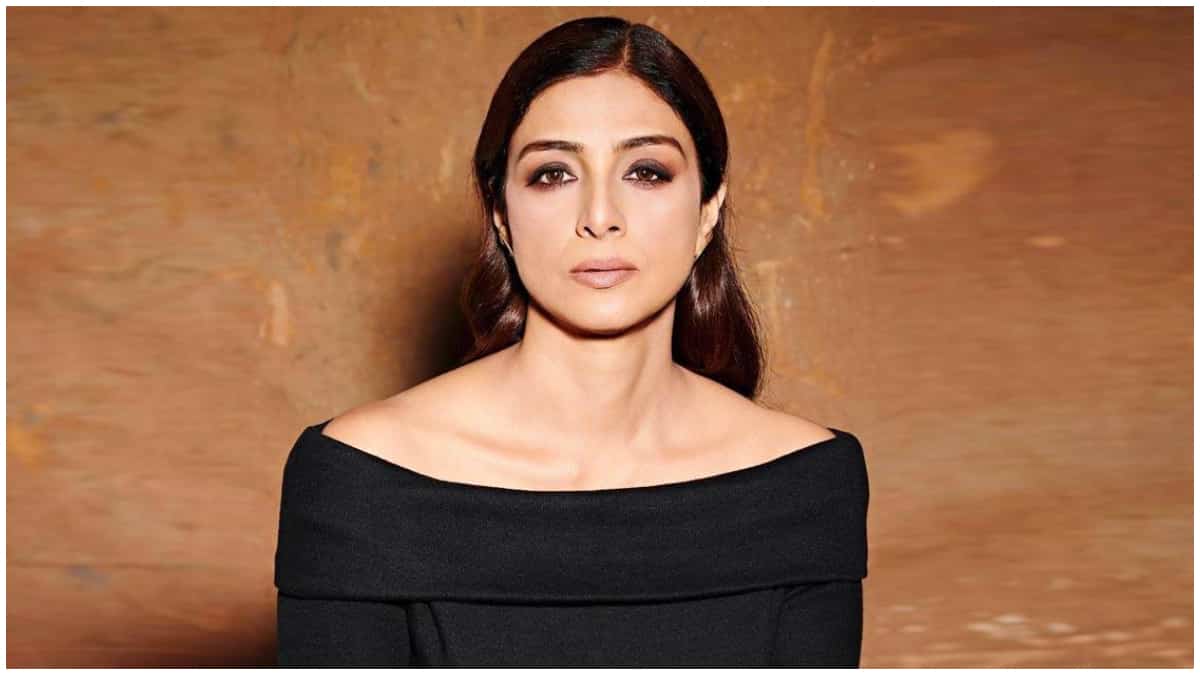 https://www.mobilemasala.com/film-gossip/Tabu-jokes-Crew-makers-cast-her-in-the-film-because-she-scolds-people-i224408