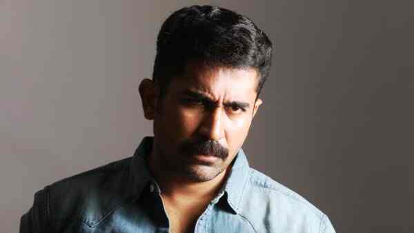 Vijay Antony's long-delayed action flick Tamizharasan to finally hit the screens on THIS date