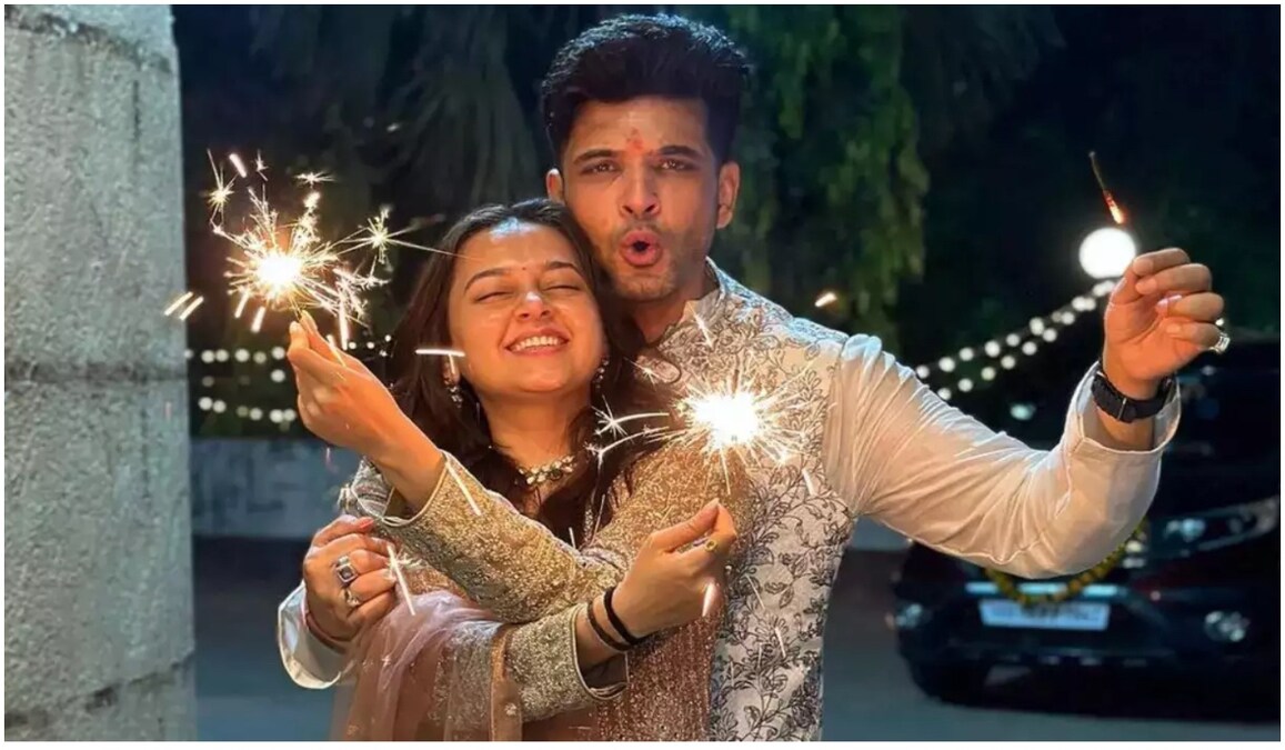 Craziest couple pictures! Fans react to Tejasswi Prakash and Karan Kundra's  New Diwali pictures, PICS INSIDE