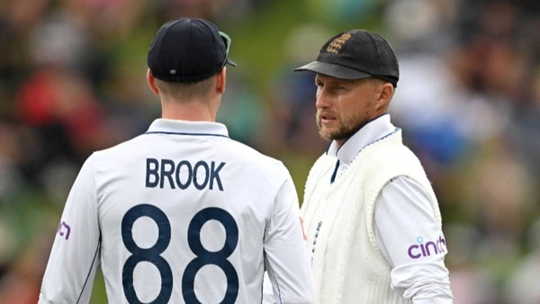 The English team gets underway. Photo via England Cricket