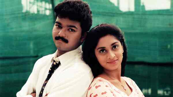 The hit combo of Vijay and Shalini back in Fazil's Kannukkul Nilavu