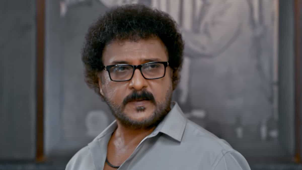 https://www.mobilemasala.com/movies/Crazy-Star-Ravichandran-says-A-list-heroes-doing-2-3-films-a-year-is-not-feasible-i266785