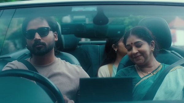 Nihar Mukesh and Sithara in Theertharoopa Thandeyavarige