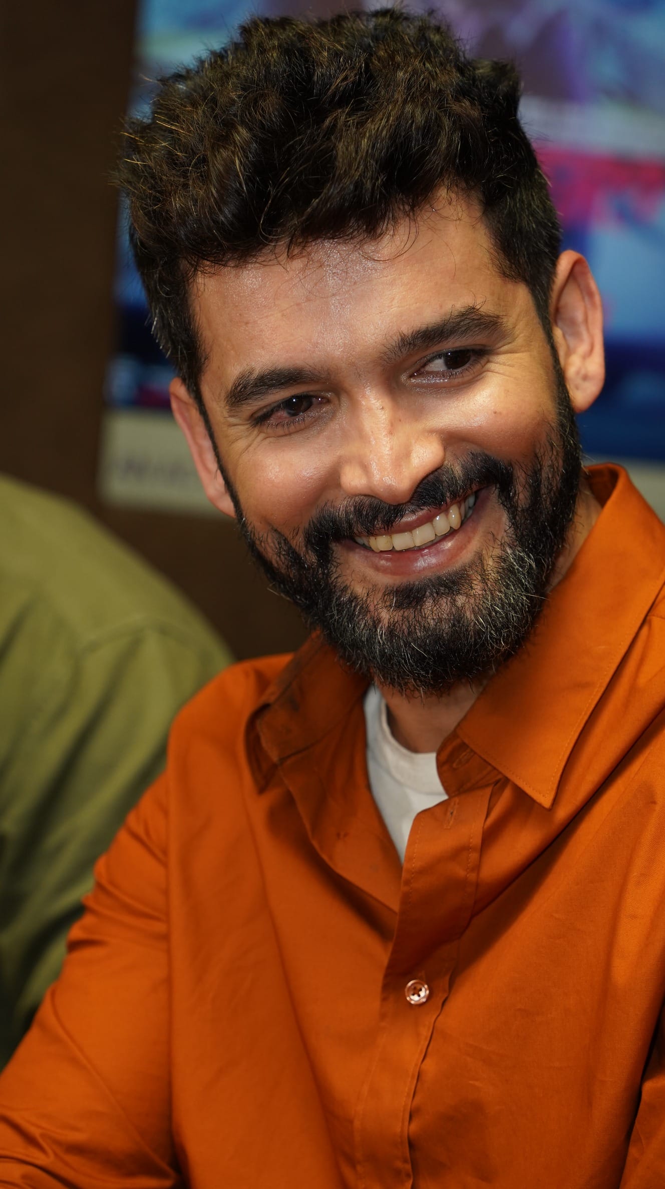 Diganth is one half of the two Thimayyas in the film