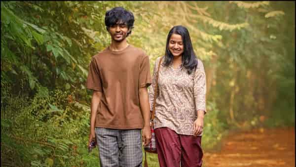 Narayaneente Moonnaanmakkal review: Sharan Venugopal's soothing, simmering  family drama is an absolute gem