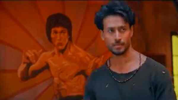 Ganapath: Tiger Shroff pays a tribute to Bruce Lee