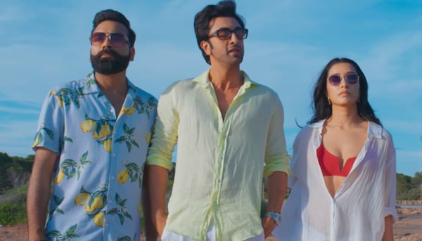 Tu Jhoothi Main Makkaar trailer Twitter reactions: Netizens love Ranbir Kapoor-Anubav Singh Bassi's fun chemistry, call Shraddha Kapoor 'queen'