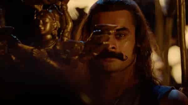 Ajayante Randam Moshanam Trailer Review: Tovino Thomas surprises in this visual extravaganza