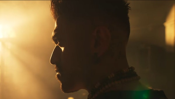 Yash as young Raya or Raya's son?