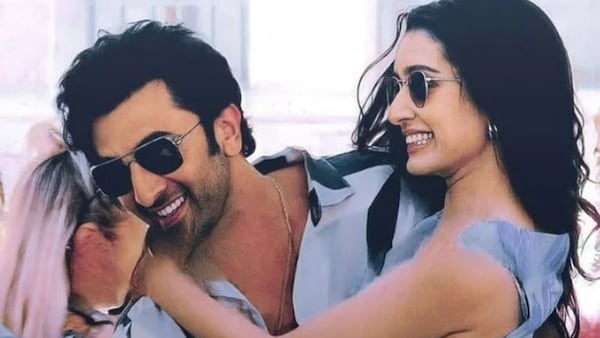 Tu Jhoothi Main Makkaar review: Luv Ranjan deceives the audience by bringing a 'family' twist to Ranbir Kapoor and Shraddha Kapoor's rom-com, and it works!