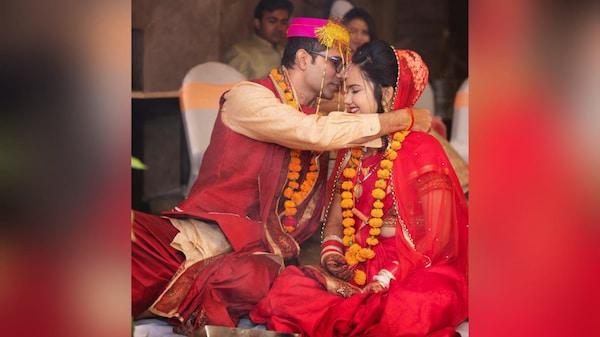 TVF Pitchers' actor Arunabh Kumar ties the knot with girlfriend Shruti Ranjan, see pics