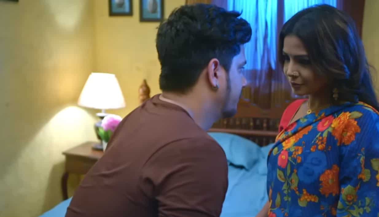 Ullu Originals Gaon Ki Garmi S4 Trailer A married woman tries to lure