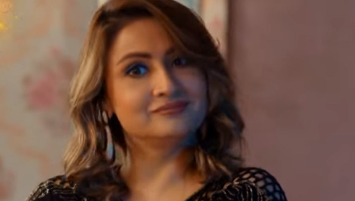 Naagin 6: Anmol's dress gets burnt, Urvashi blames Prathna - WATCH