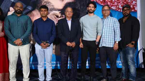 Valliddari Madhya is a realistic love story, Viraj Ashwin is sure to win hearts: Director V N Aditya