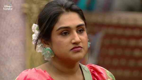 Bigg Boss Ultimate! Day 24: Vanitha voluntarily leaves the house; cites health issues for the decision