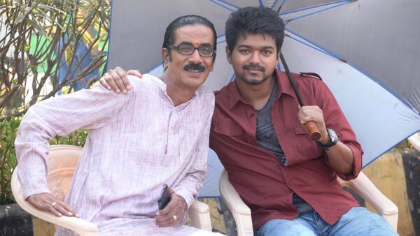 Varisu: Manobala's update on the much-expected family drama leaves fans of Thalapathy Vijay excited