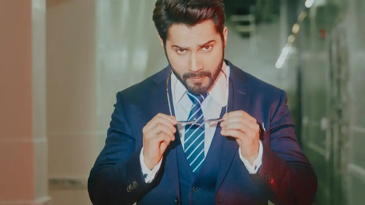 Varun Dhawan's 'Goodbye to 2022' video is a sexy treat for fans