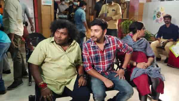 RJ Balaji announces wrap-up for Tamil remake of Badhaai Ho