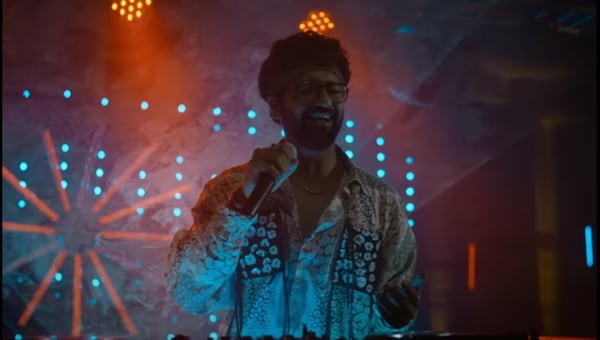 Almost Pyaar with DJ Mohabbat song Mohabbat Se Kranti: Vicky Kaushal is the hottest DJ in town