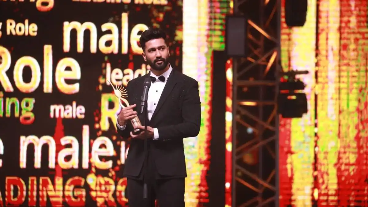 IIFA 2022: Vicky Kaushal, Kriti Sanon take home best actor and actress trophies; see full list here