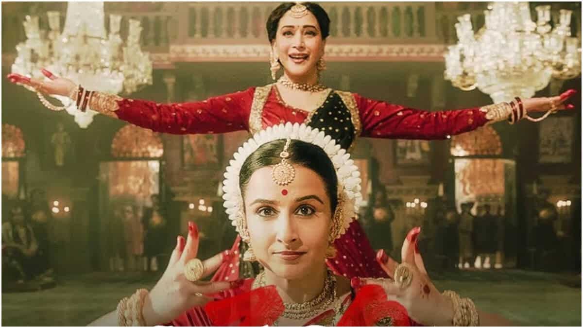 Bhool Bhulaiyaa 3: Madhuri Dixit and Vidya Balan light up the floor in 'Ami Je Tomar 3.0 | Watch mesmerising song