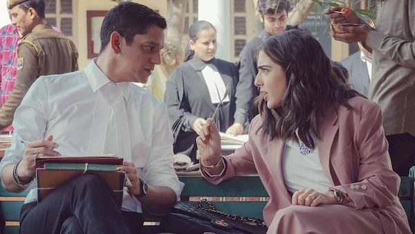 Vijay Varma and Sara Ali Khan in a still from Murder Mubarak.