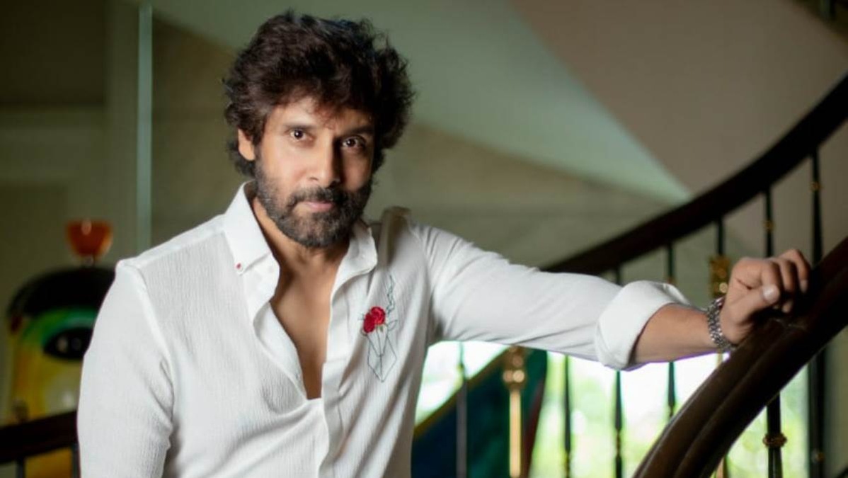 Amid rumours of Vikram having a heart attack, his close aide confirms it's a case of chest discomfort, discharge soon