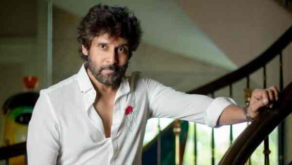 Amid rumours of Vikram suffering a heart attack, his close aide confirms it's a case of chest discomfort, discharge soon