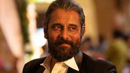 Thangalaan star Chiyaan Vikram has to say THIS about Karthik Subbaraj's Mahaan