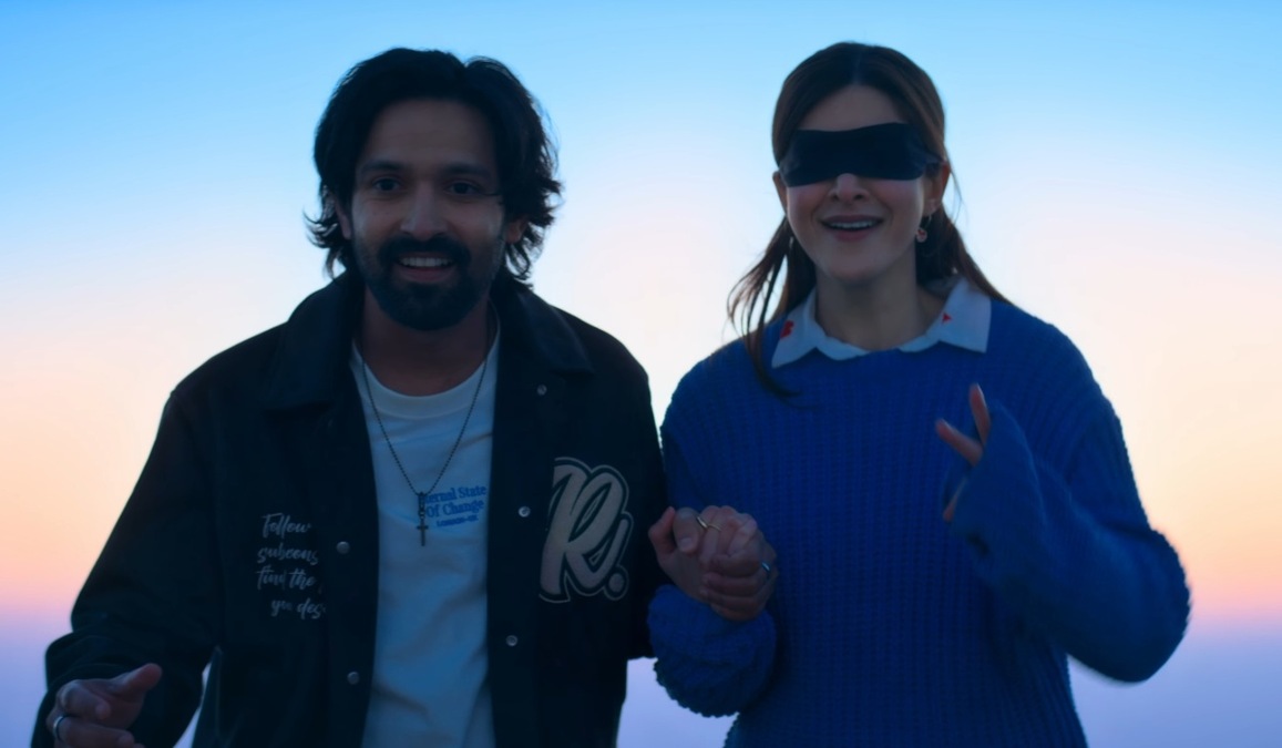 Aankhon Ki Gustaakhiyan song Nazara OUT: Vikrant Massey and Shanaya Kapoor look impressive as they explore tender romance