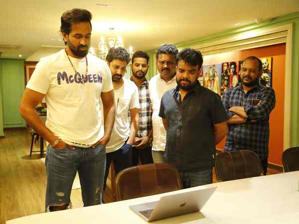 Vishnu and Sivabalaji launching the teaser