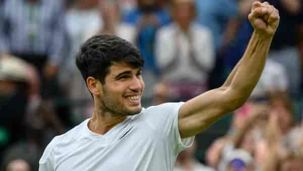 Wimbledon 2024: Carlos Alcaraz brushes past feeble attack from Daniil Medvedev; sets up second finale