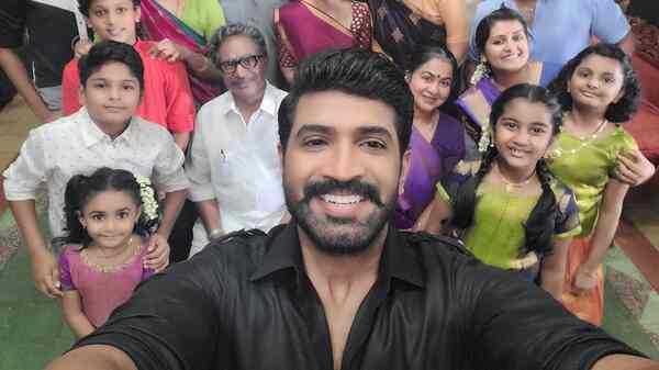 The last schedule of Hari's Yaanai is underway at Karaikudi; Arun Vijay posts selfie with co-stars