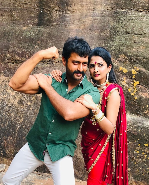 Yashas Surya and Sonal Monteiro in 'Garadi'