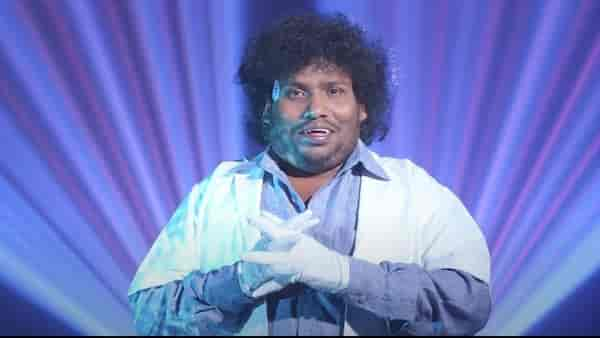 Yogi Babu in a still from Centimeter